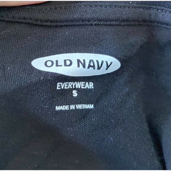 NEW Old Navy V Neck T Shirt Size Small Women’s Black Short Sleeve - Picture 3 of 6